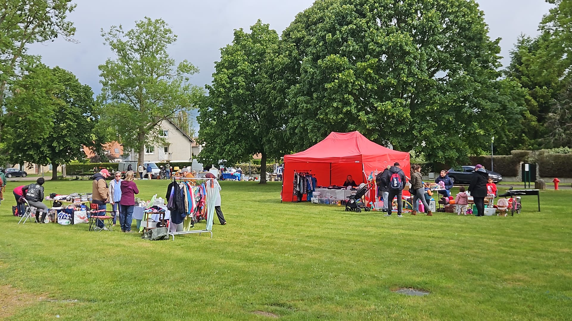 Vide grenier de mai