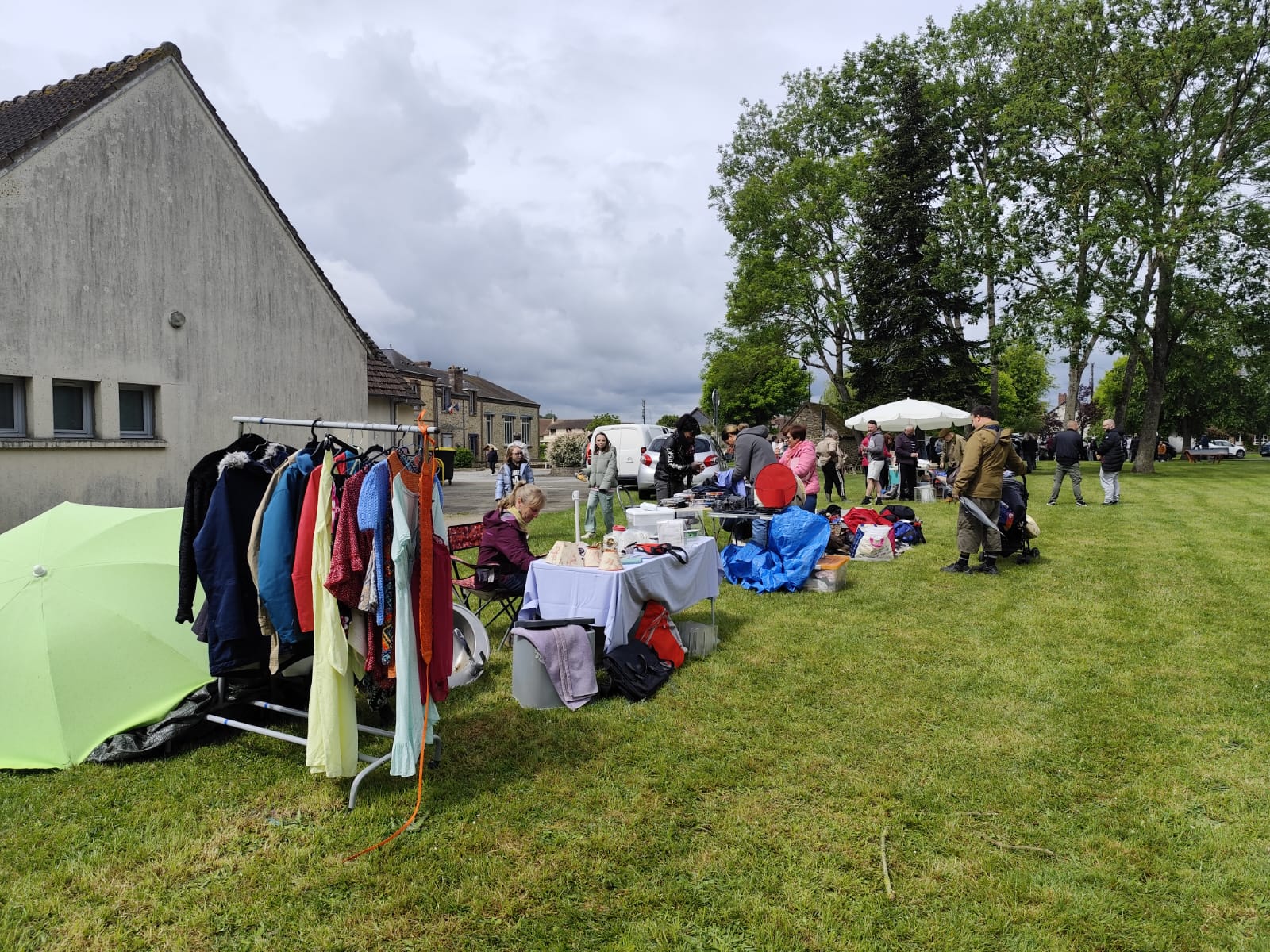 Vide grenier de mai